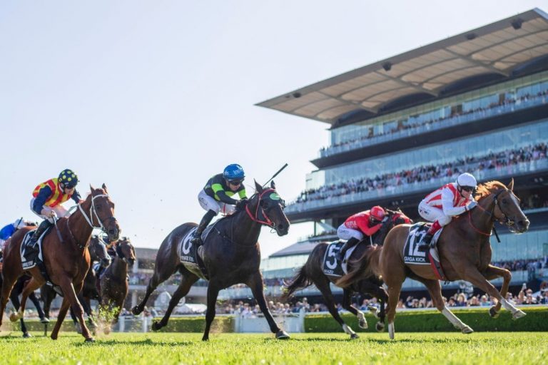 Everest Climb into Full Stride at Royal Randwick
